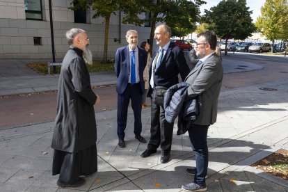 Un acto de homenaje a uno de los 'padres' de la universidad burgalesa.