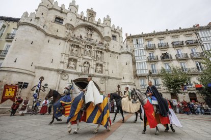 El desfile cidiano centró la atención en un día de fiesta.