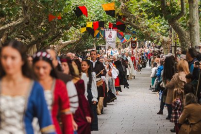 El desfile Cidiano recorrió el centro histórico de la capital.