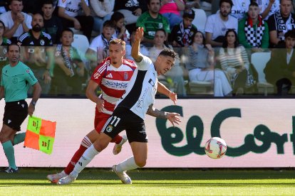 Sancris, durante el partido contra el Granada.