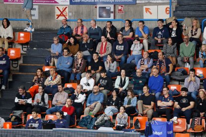 Imagen del partido entre el Grupo Ureta Tizona Burgos y Valladolid.