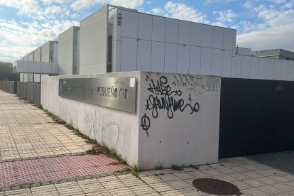 Pintadas en la escuela infantil municipal Pequeño Cid.