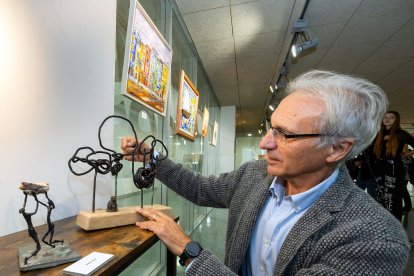 Exposición de médicos artistas en el HUBU.