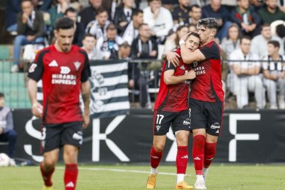 Imagen del partido entre el Castellón y el Mirandés.