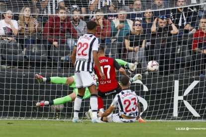 Imagen del partido entre el Castellón y el Mirandés.