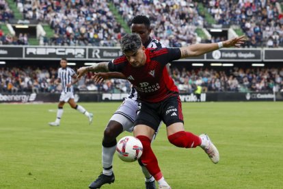 Imagen del partido entre el Castellón y el Mirandés.