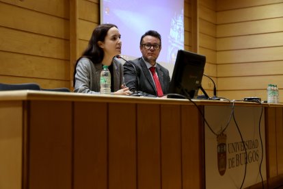 La primera de las Jornadas “Territorios hostiles: los espacios negados a las mujeres”, celebrada en la Facultad de Humanidades y Comunicación, ha sido la actividad inaugural..