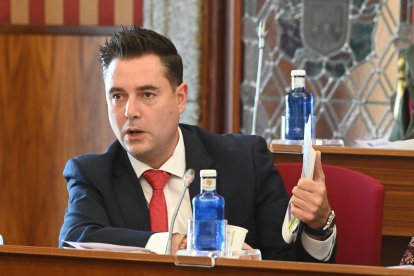 Daniel de la Rosa, en el Pleno de noviembre.