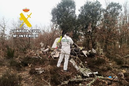 Recuperación de los cuerpos e investigación de las causas por parte del Servicio de Investigación de Accidentes Aéreos.