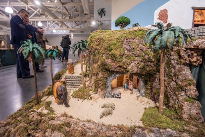 El Belén Monumental cuenta con tres escenas diferenciadas.