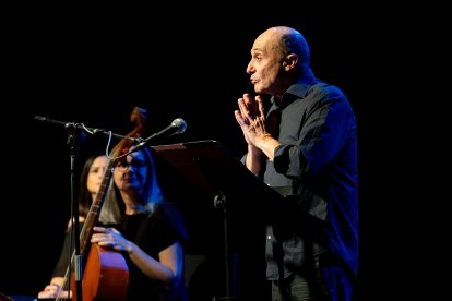 Un momento de la actuación este sábado en el l auditorio de Cultural Cordón.