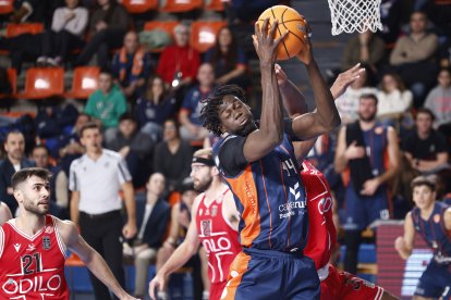 Imagen de Thiam durante el partido.