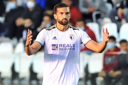 Imagen de Grego Sierra en su anterior etapa en el Burgos CF.