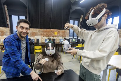 Integrantes del Laboratorio Virtual Interactivo de Ciencia y Tecnología en Realidad Mixta.