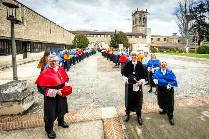 Celebración del Día del Doctor 2025 en la Universidad de Burgos.