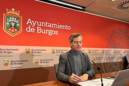 César Barriada.