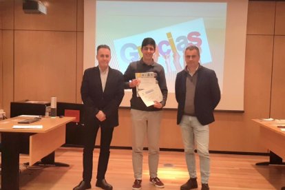 El joven arandino Alejandro Izquierdo representará a Castilla y León en la Fase Nacional de la Olimpiada de Química