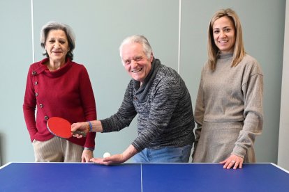 José Luis María, junto a su mujer y su hija.