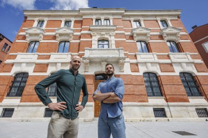 Xavier y Luis son los creadores de Resurgir Estético Burgos.