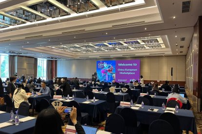 Archivo - La Junta participa en una jornada comercial en China.
