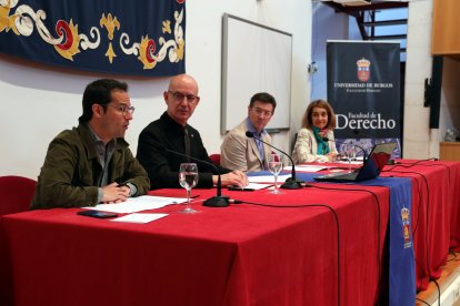 Imagen del encuentro celebrado en la UBU.