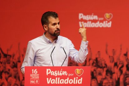 Archivo - El secretario general del PSOE de Castilla y León, Luis Tudanca, en el XVI Congreso Provincial del PSOE de Valladolid,.