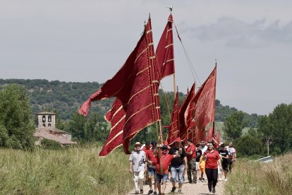 Celebración de la III edición del Encuentro de Pendones Concejiles de la provincia de Burgos, en la localidad de Torrelara.