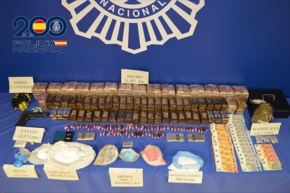 Material incautado.