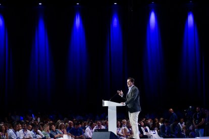 Segunda jornada del 21 Congreso Nacional del PP, que se celebra bajo el lema ‘Toma partido por España’, con el debate de las ponencias política y de estatutos, los informes de los grupos parlamentarios y la presentación de la candidatura a la reelección de Alberto Núñez Feijóo.