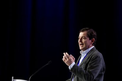 Segunda jornada del 21 Congreso Nacional del PP, que se celebra bajo el lema ‘Toma partido por España’, con el debate de las ponencias política y de estatutos, los informes de los grupos parlamentarios y la presentación de la candidatura a la reelección de Alberto Núñez Feijóo.