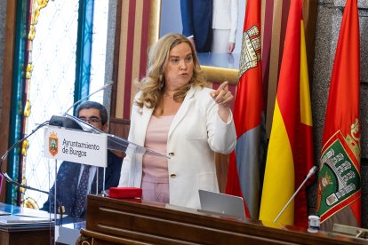 Cristina Ayala, durante el debate sobre el Estado de la Ciudad.
