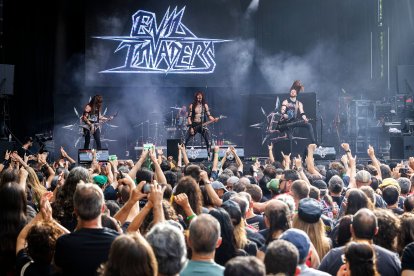 Actuación de Evil Invaders en la octava edición del Zurbarán Rock.