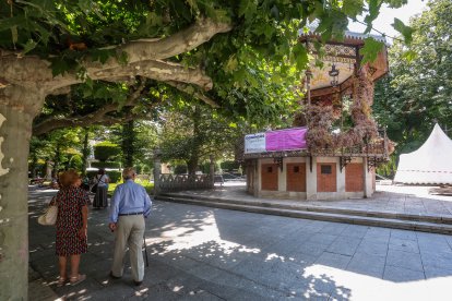 Imagen del templete del Espolón.