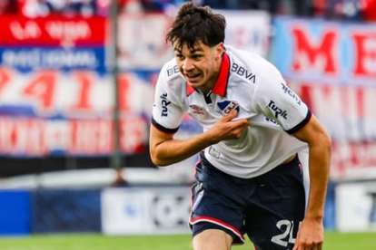 Gonzalo Petit, con la camiseta del Nacional.