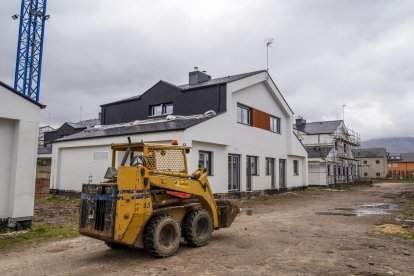 Obras de la promoción de 32 Viviendas de Protección Oficial en Posada del Bierzo (León).