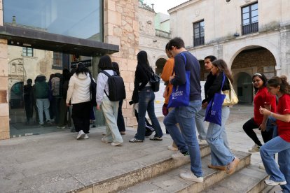 Alumnos de la Universidad de Burgos (UBU), en el inicio del curso 2025-2026.