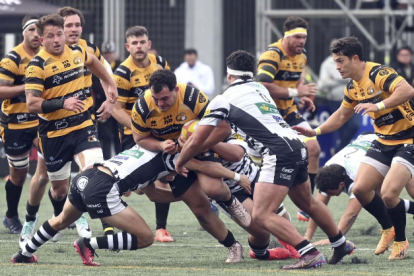 Imagen del encuentro disputado en Burgos entre ambos equipos la pasada temporada.