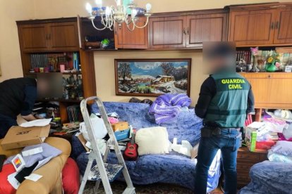 Resgistro de la Guardia Civil en el marco de la operación Octayen.