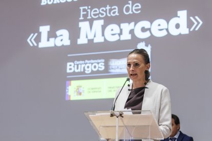 La directora del centro penitenciario de Burgos, Beatriz Sahagún, durante su intervención con motivo de la Fiesta de La Merced.