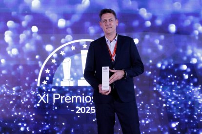 La Sociedad Municipal Aguas de Burgos
ha sido distinguida con el Premio iAgua 2025 al Mejor Proyecto de
Digitalización.