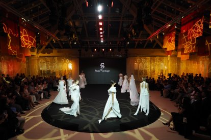 Primera jornada de la pasarela 'Uniendo Moda Castilla y León'.