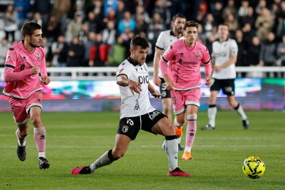 Curro Sánchez, durante el partido contra el Castellón.