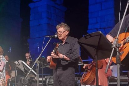 El Ayuntamiento de Segovia expresa su pesar por el fallecimiento de Luis Martín, miembro del Nuevo Mester de Juglaría.