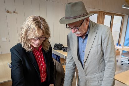 Eva Manrique Martínez y Eudald Carbonell.