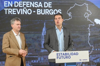 Los parlamentarios nacionales del PP de Burgos, Ángel Ibáñez y Javier Lacalle, dan a conocer las iniciativas que se debatirán esta semana en el Congreso de los Diputados en relación con el Condado de Treviño