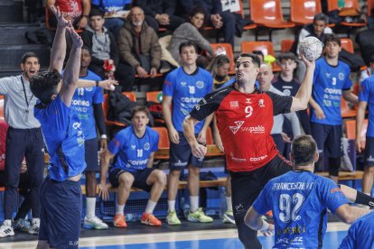 Imagen del partido entre el UBU San Pablo Burgos 2031 y Oviedo.