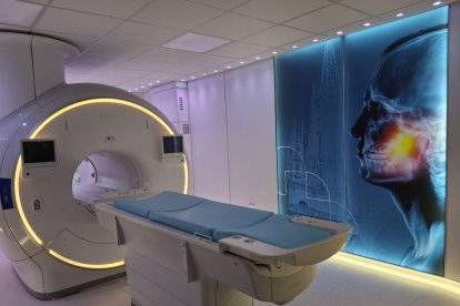 Imagen del equipo de resonancia magnética.