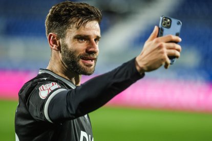 Ramis destacó la aportación de Mario González, autor del gol en Zaragoza, donde se hizo un selfie.