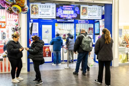 Durante este fin de semana las Administraciones de Lotería mantienen abiertos sus despachos para la elección de última hora o los más rezagados.