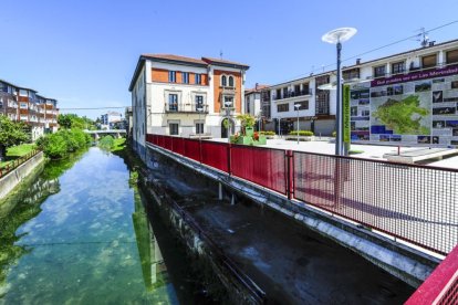 Imagen del río Cadagua a su paso por Villasana de Mena.